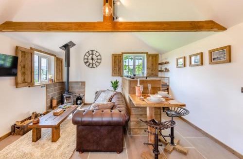 Graddon Cross House | Place Farm Cabin