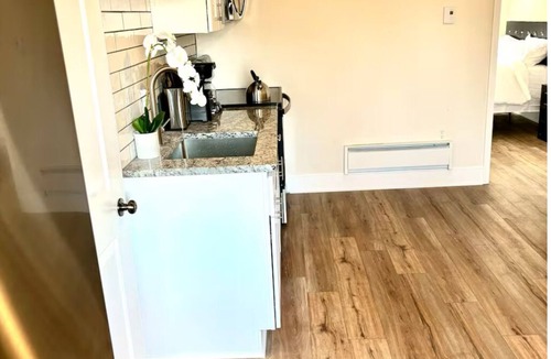 Fairmount Apartment | "Place to call home"
