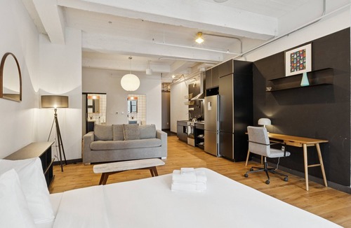 Financial District Apartment | Placemakr Wall Street