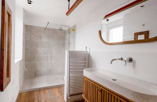 Binic-Etables-sur-Mer House | Plage de la Banche - Maison de 16 personnes - Front de Mer