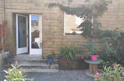 Saint-Come-de-Fresne House | Plage du Débarquement