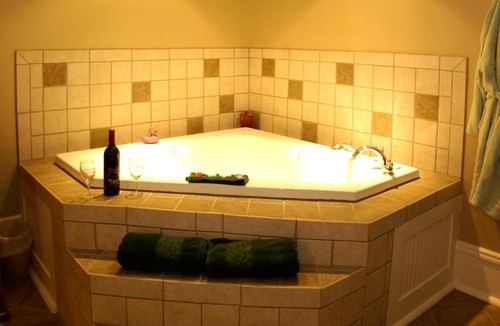 Fredericktown Bed & Breakfast | Plain & Fancy Bed & Breakfast