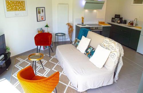 Bethune Apartment | Plain-pied - Centre ville - Jardin au calme