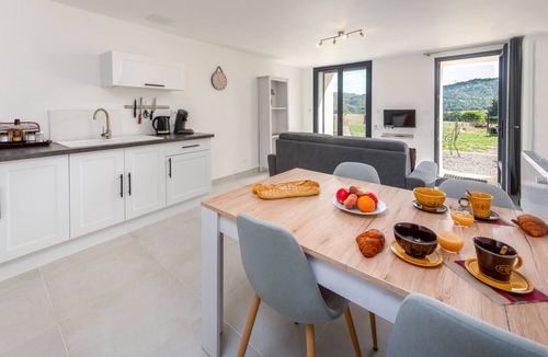 Champtercier Apartment | Plaines-Provence, gîte la Bigue