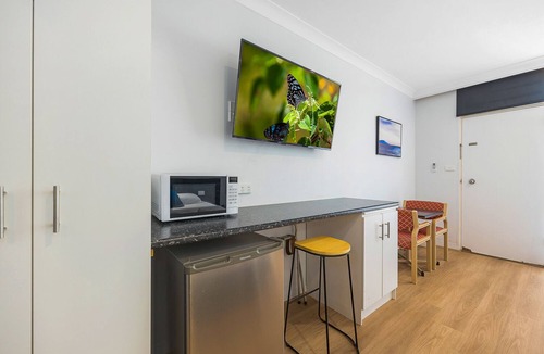 Forbes Hotel | Plainsman Motel