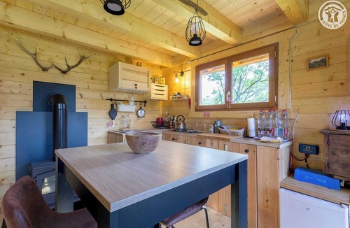 Saint-Alban-des-Villards House | PLAN DE L'AIGLE HUT