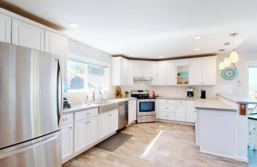 Tolovana Park House | PLAN SEA at Cannon Beach