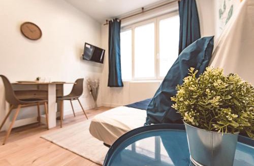 Saint-Quentin Apartment | Plancy Beds St-Quentin