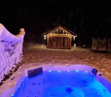 Lovinac Ski Chalet | Planinska kuća za odmor Aneva