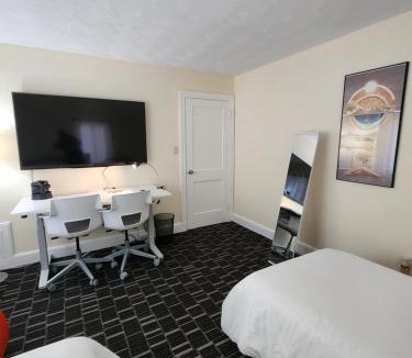 West Roxbury Apartment | Plannetsmart