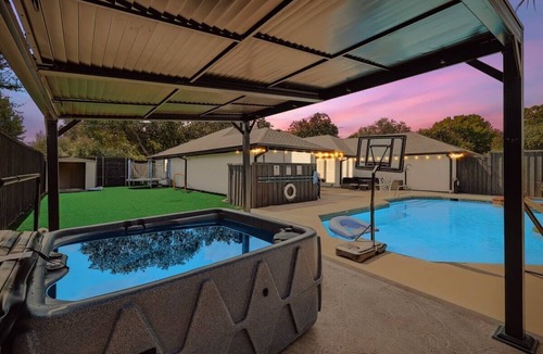 Plano House | Plano Perfect Getaway - Pool, Hot Tub, BBQ Grill