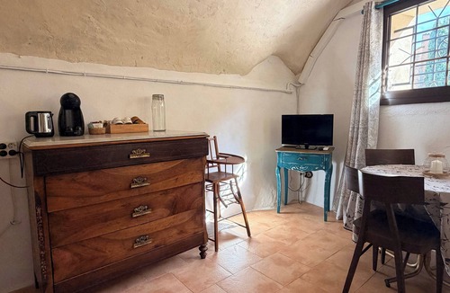 Ventallo Apartment | Planta baixa a Ventalló. Terrat comú amb vistes LC