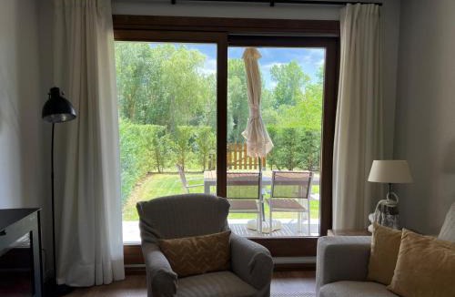 Estavar Apartment | Planta Baja con jardín y piscina junto a Llivia