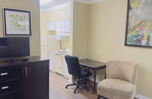 Millington Hotel | Plantation Oaks Suites & Inn