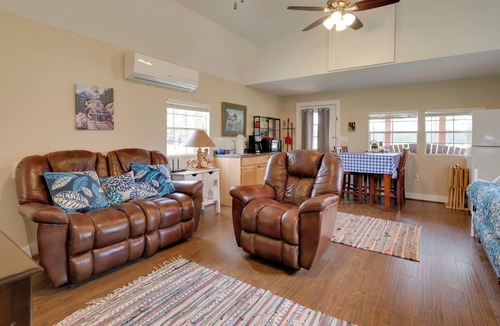 Waller Cabin | Plantersville Cabin on 50 Acres w/Pond & Fire Pit