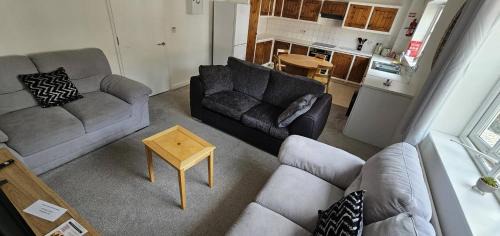 Mynydd Isa Apartment | Plas Bellin Apartments
