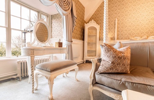 Bontnewydd House | Plas Dinas Country House