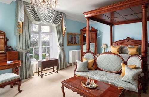 Bontnewydd House | Plas Dinas Country House