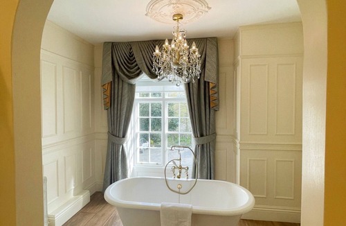 Bontnewydd House | Plas Dinas Country House