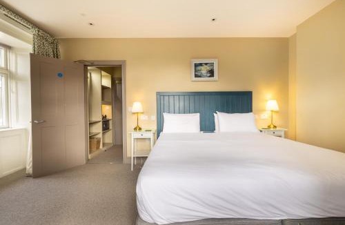 Rhiwbryfdir Hotel | Plas Weunydd