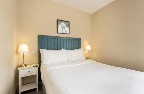 Rhiwbryfdir Hotel | Plas Weunydd