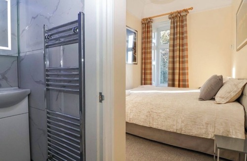 Bontnewydd Hotel | Plas Y Bryn Manor Hotel