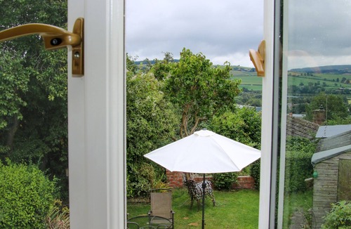 Bishops Castle House | PLASAUDUON, pet friendly, with open fire in Bishop's Castle