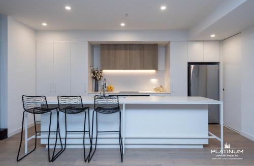 Docklands Apartment | Platinum Luxury Stays at Aston
