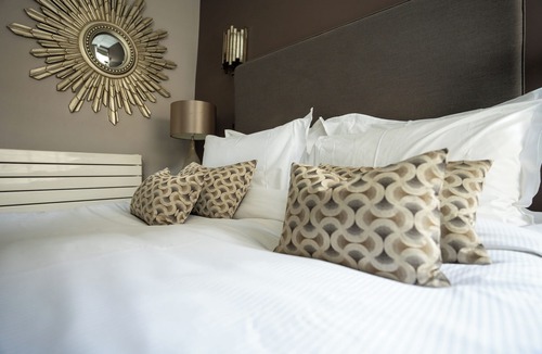 Kirkby Lonsdale Bed & Breakfast | Plato's