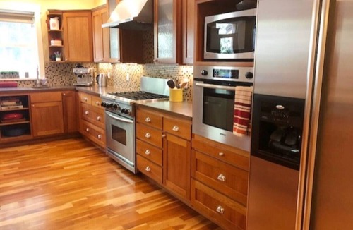 Geneva House | Play hard but rest EASY! Centrally Located Luxury!