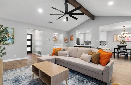 Brushy Creek House | Play & Relax Retreat -Games & Workspace - Sleeps 7