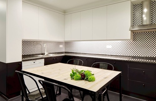 San Sebastian Centro Apartment | Playa de La Concha 4 by FeelFree Rentals
