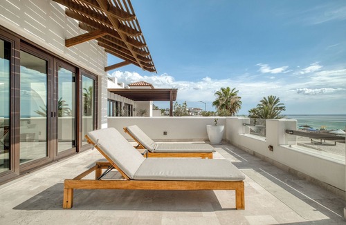 La Paz Apartment | Playa de La Paz by Lumina