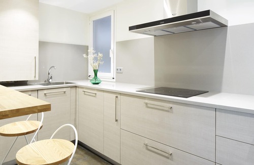 Antiguo Apartment | Playa de Ondarreta 2 by FeelFree Rentals