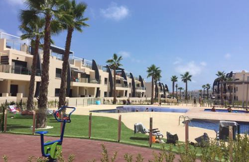 Pueblo Latino Apartment | Playa Elisa Bay