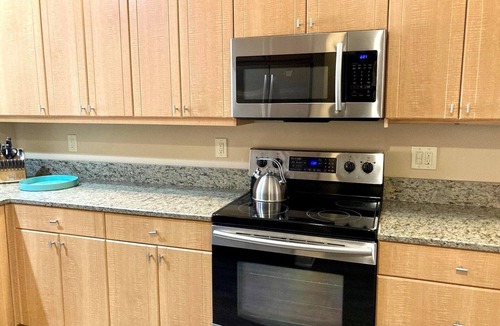 Holmes Beach Condo | Playa Encantada 214 2 Bedroom Condo by RedAwning