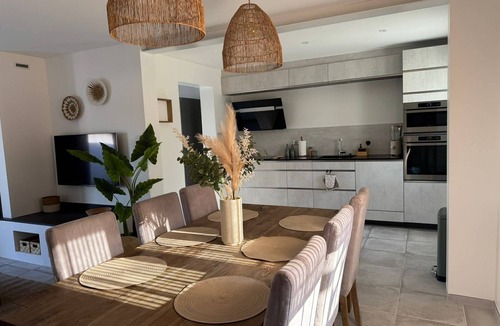 Carnon-Plage Villa | Playa Serena - 5 bedroom villa & swimming pool in Carnon