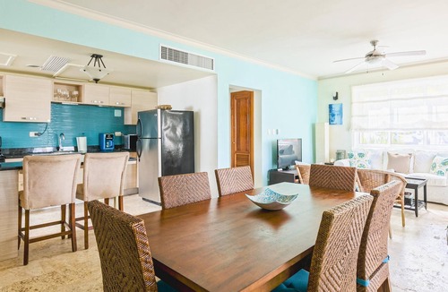 El Cortecito Condo | Playa Turquesa P105 200Mbps Private Beach Access BBQ Pools