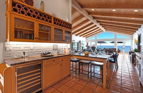 Beach Barber Tract House | Playa Vista La Jolla | Private Beach Access + Pool
