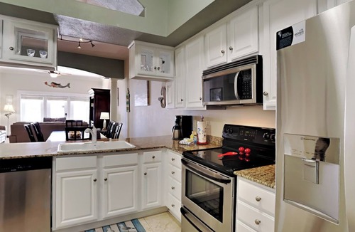 Sunset Pass House | Playa Way | Bayfront Access & Fun On-Site Amenities!