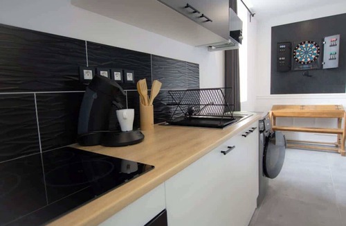 Noeux-les-Mines Apartment | Player #1, wifi, jeux, parking, 4 pers, lave linge