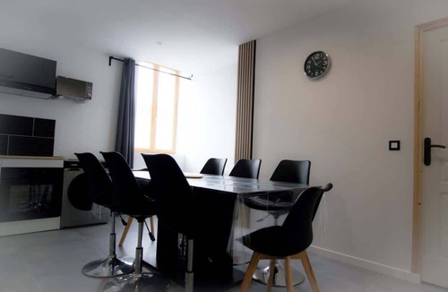 Noeux-les-Mines Apartment | Player #2, jeux, wifi, parking, 4pers, lave linge