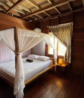 Pulau Masokut Resort | Playgrounds Sabbit Mentawai Surfcamp