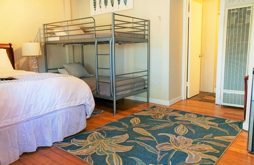 Tahoe Valley Hotel | Playpark Lodge Unit 1 Standard Family Room