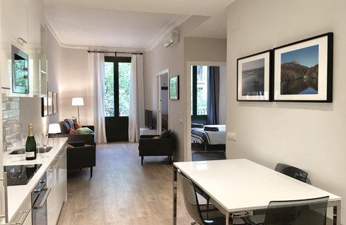 Dreta de l'Eixample Apartment | Plaza Catalunya Apartment
