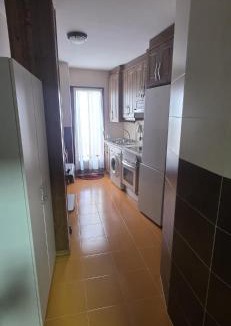 Cazalegas Apartment | Plaza de la Cruz, 2