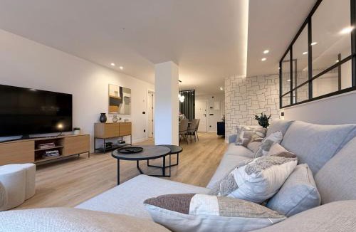 Burgos Apartment | Plaza España - Apartamentos Burgos Deluxe