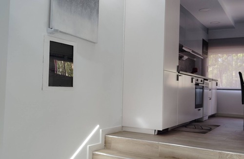 Burjasot Apartment | Plaza Palmeras Apartment