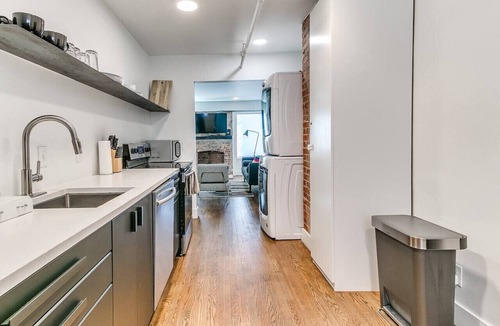 Central Oklahoma City Apartment | Plaza Southwest - Trendy 2Bed Apt