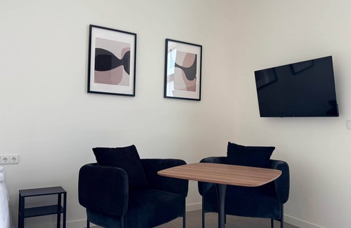 Pobles del Sud Apartment | Plaza Tower - Apartment -06